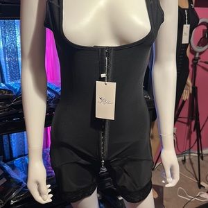 Lady V Shape Wear And Apparel For Men And Women